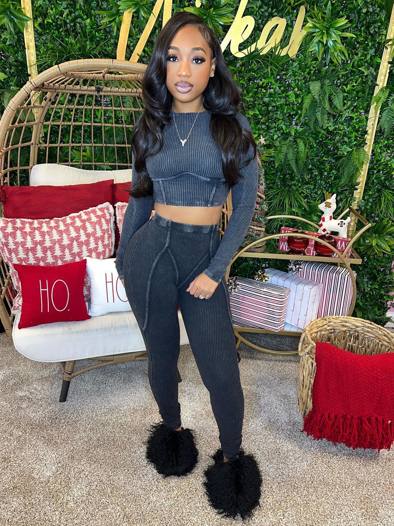“Fallsentials” Knit Set