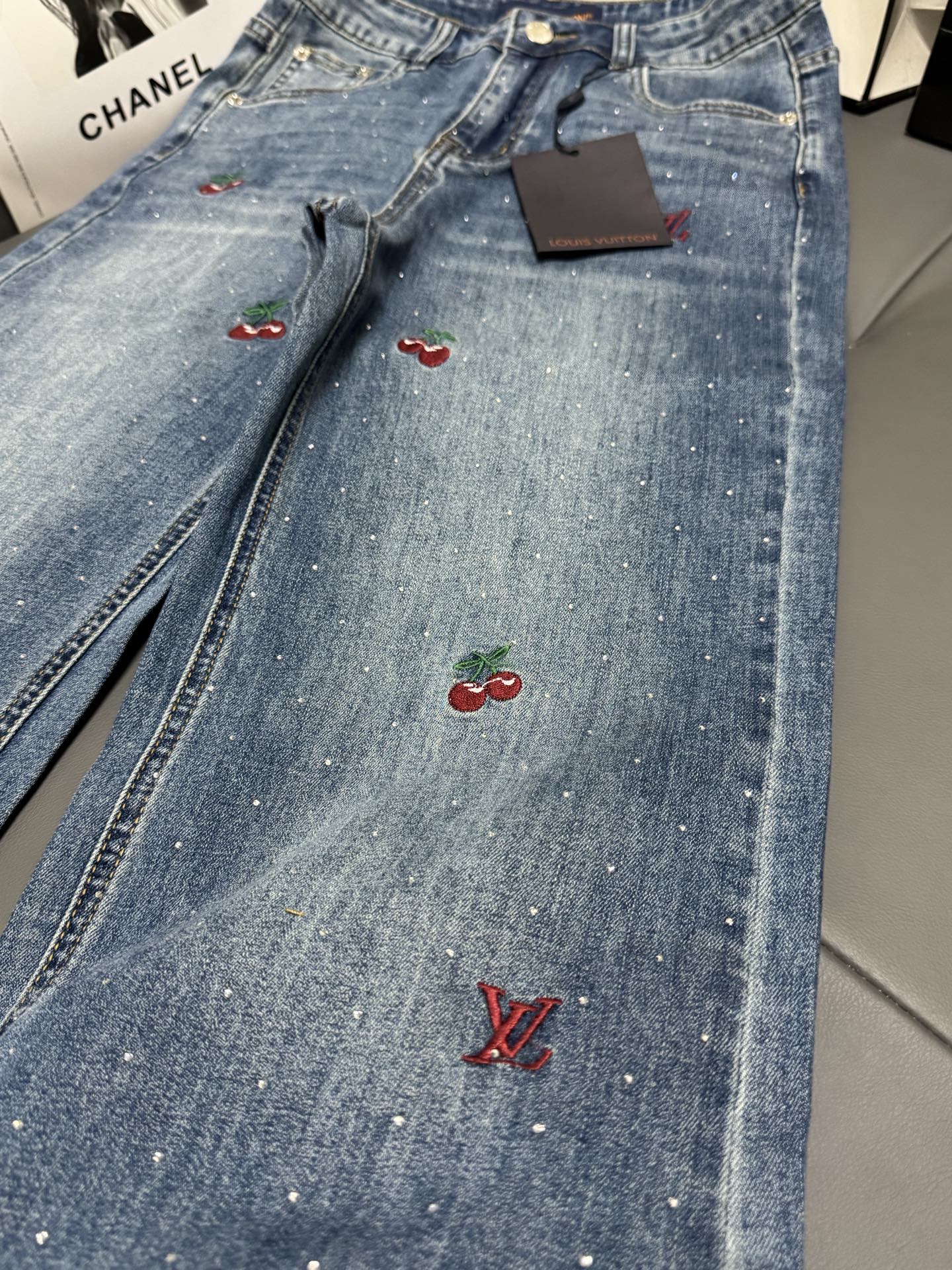 LV Cherry Jean