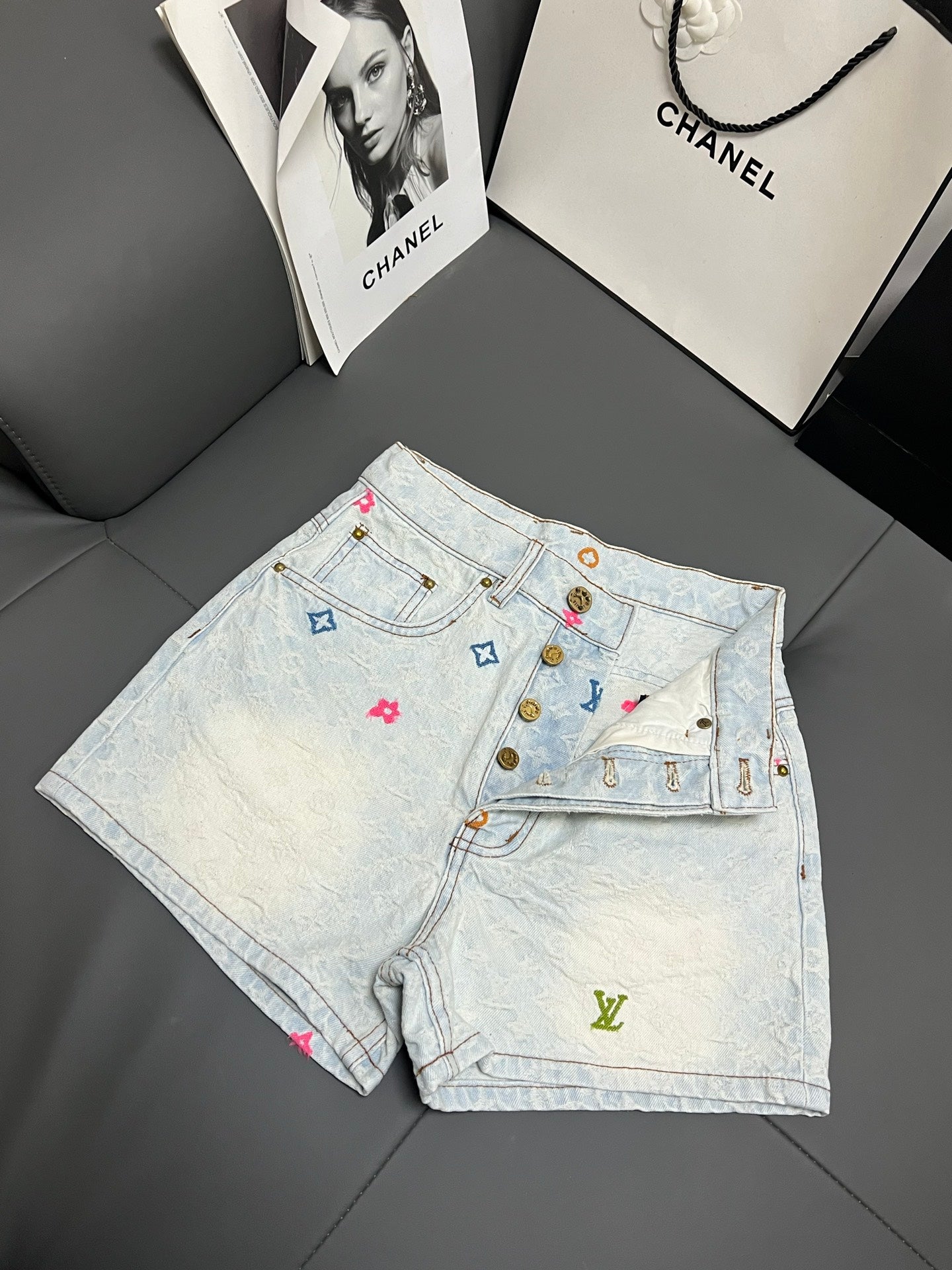 LVxTY Denim Short