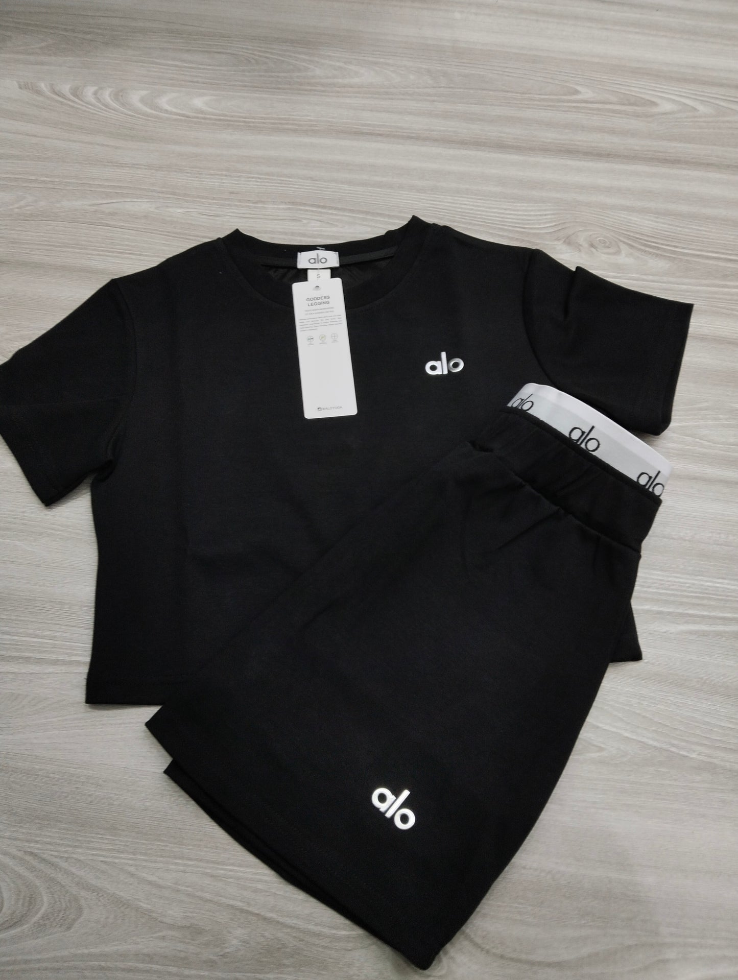 A L O Skirt Set