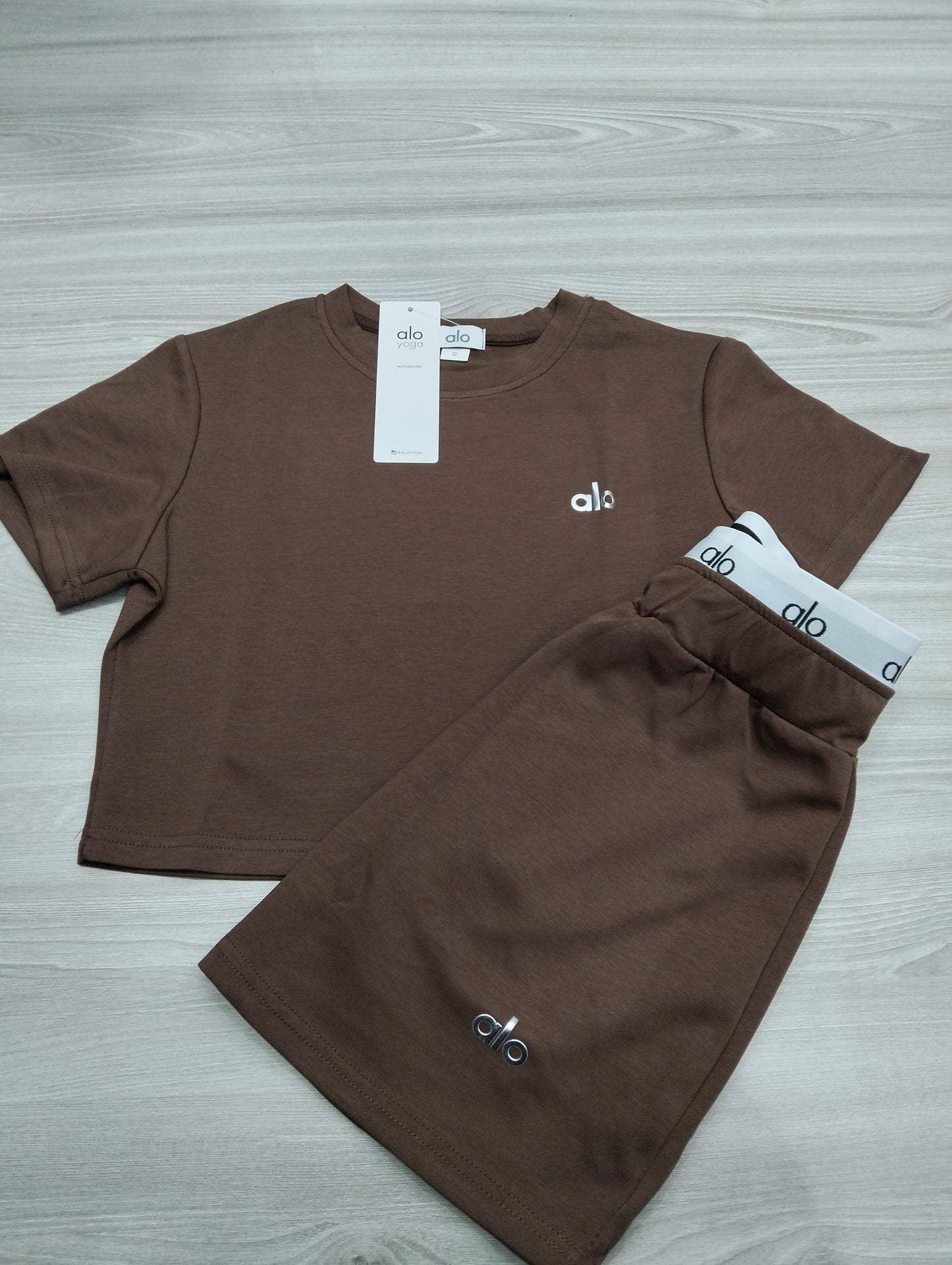 A L O Skirt Set