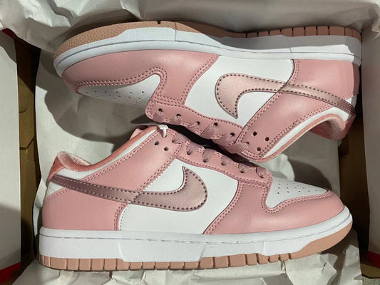 Dunk Low Pink Velvet