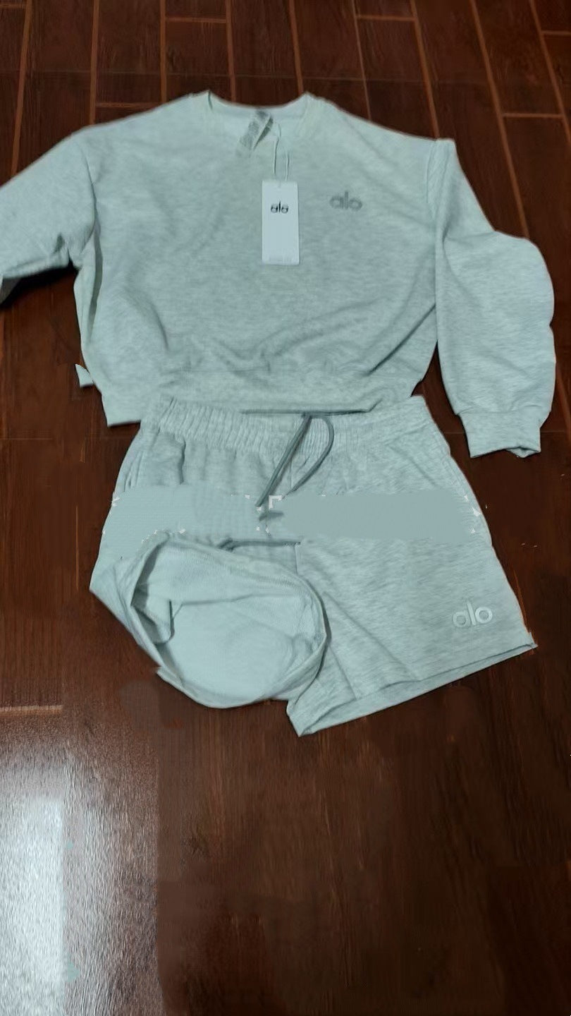 A L O Short Set